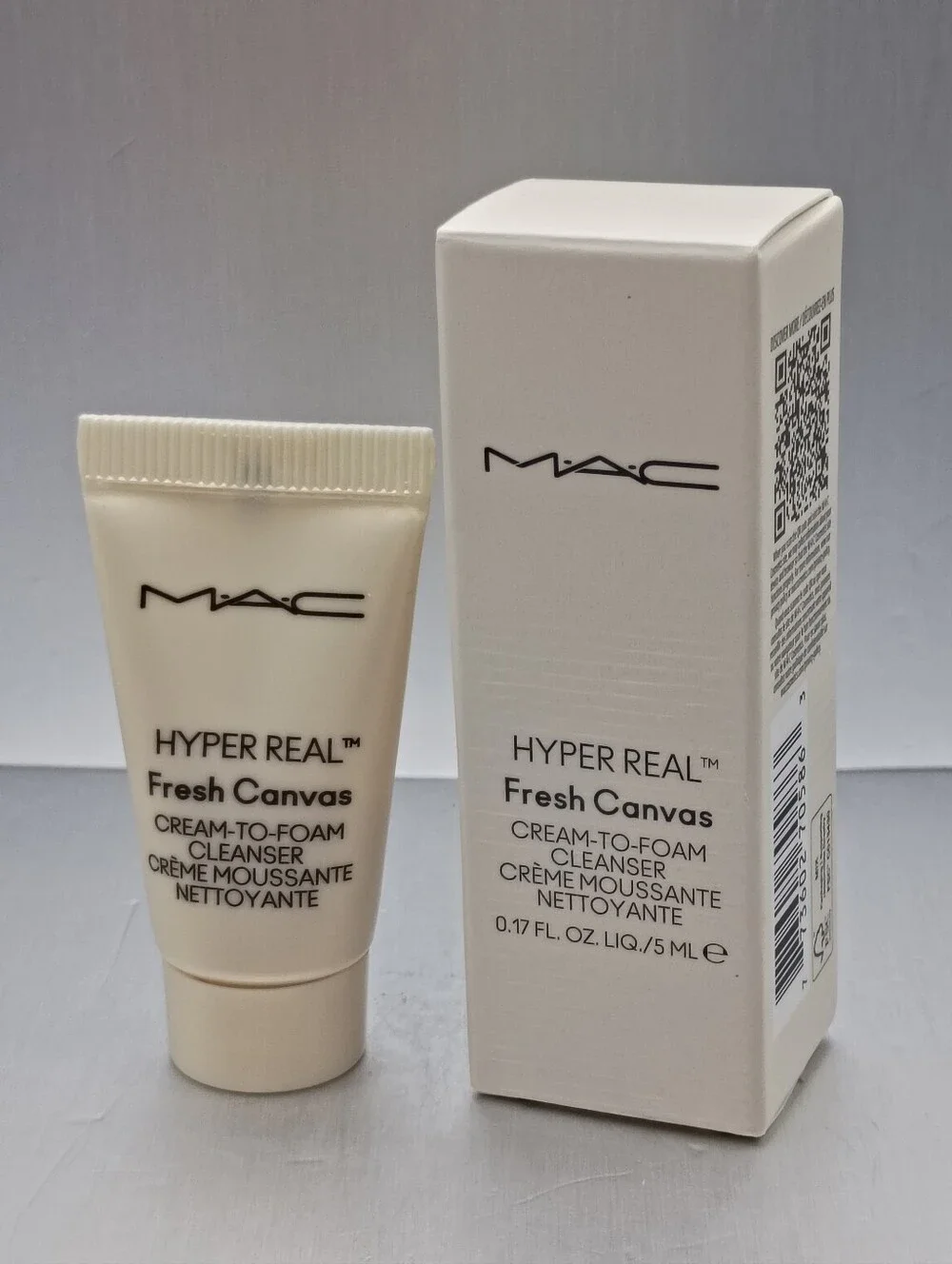 5 For $25 Item🌸 MAC Hyper Real Fresh Canvas Cream To Foam Cleanser
